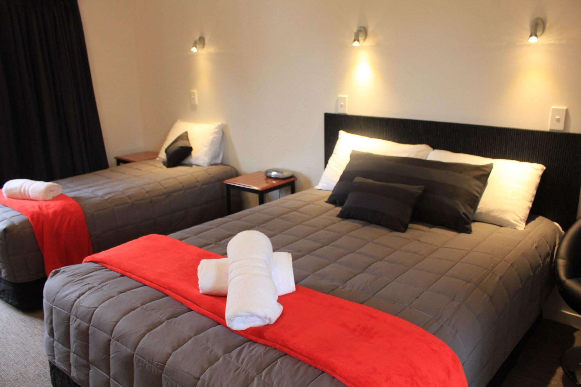 Bella Vista Motel Te Anau Zewnętrze zdjęcie