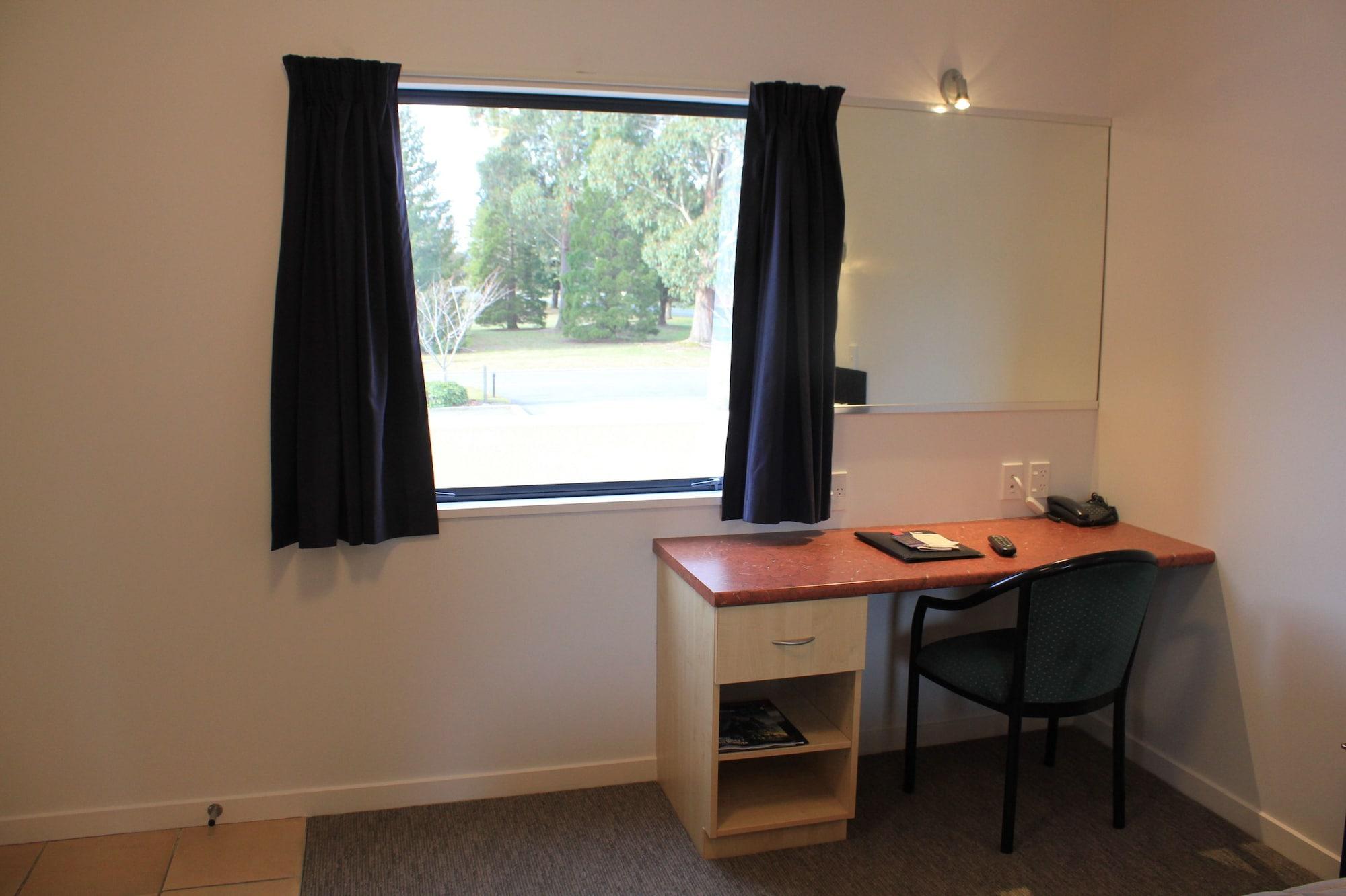 Bella Vista Motel Te Anau Zewnętrze zdjęcie