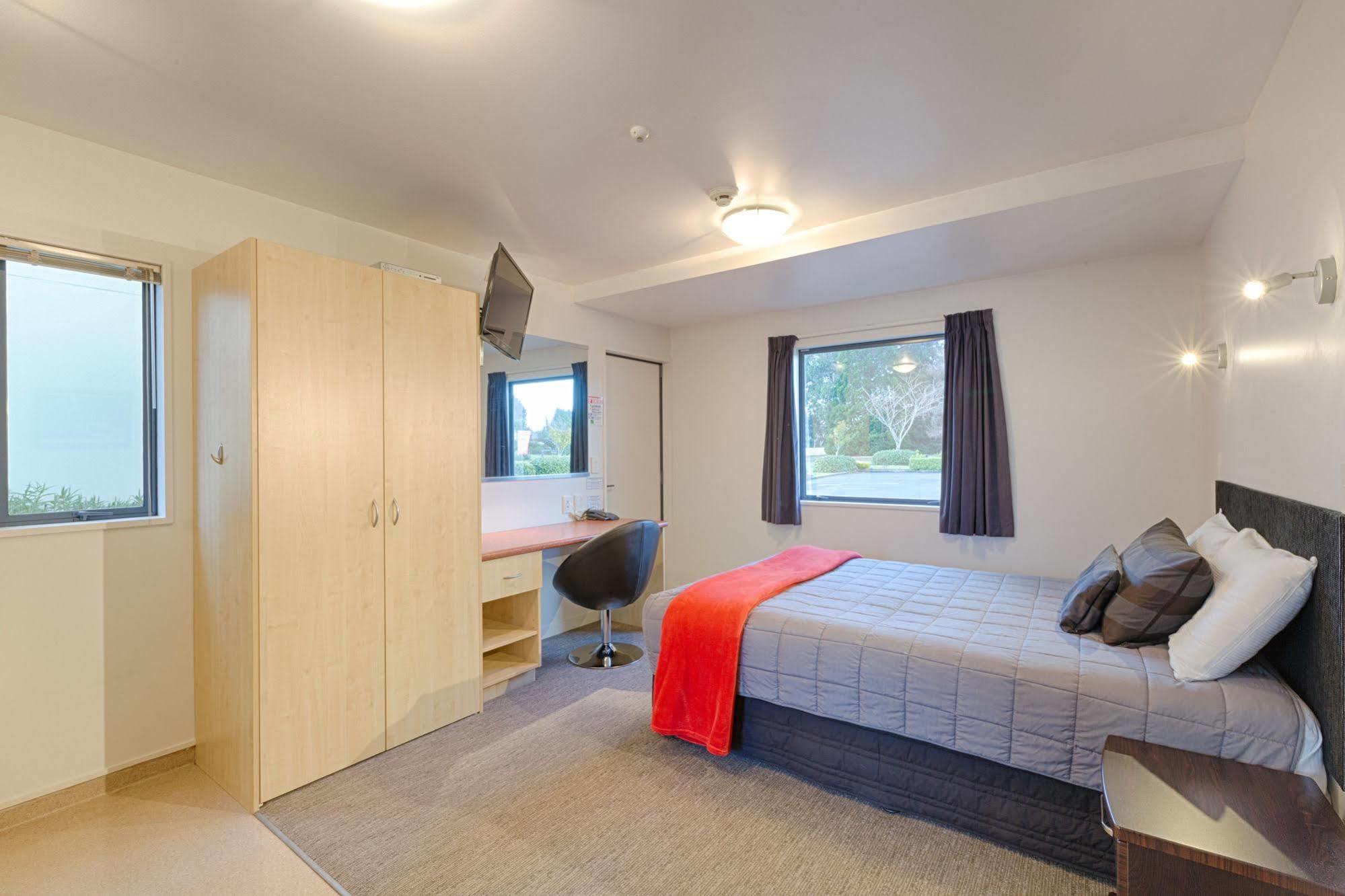 Bella Vista Motel Te Anau Zewnętrze zdjęcie