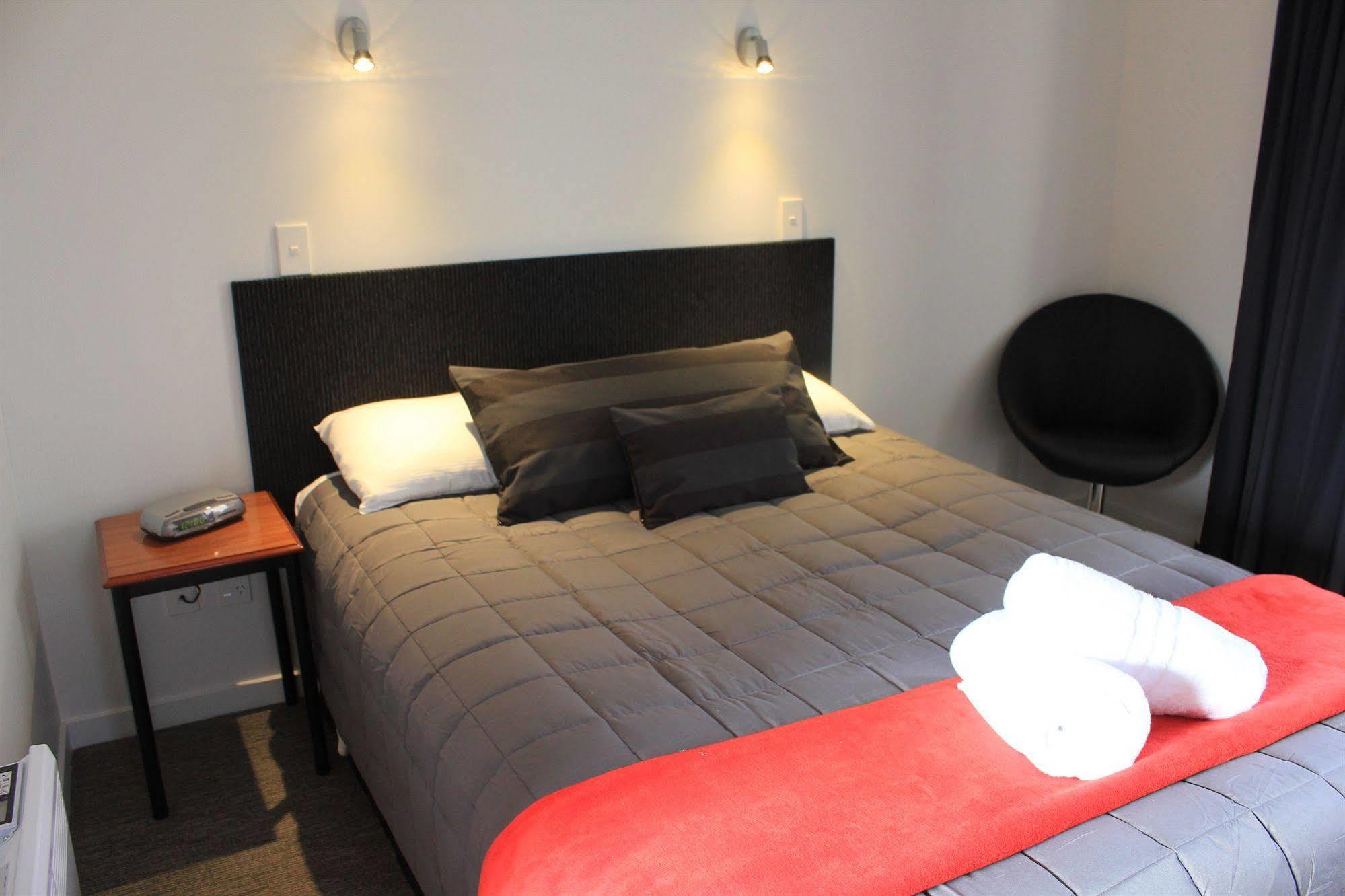 Bella Vista Motel Te Anau Zewnętrze zdjęcie